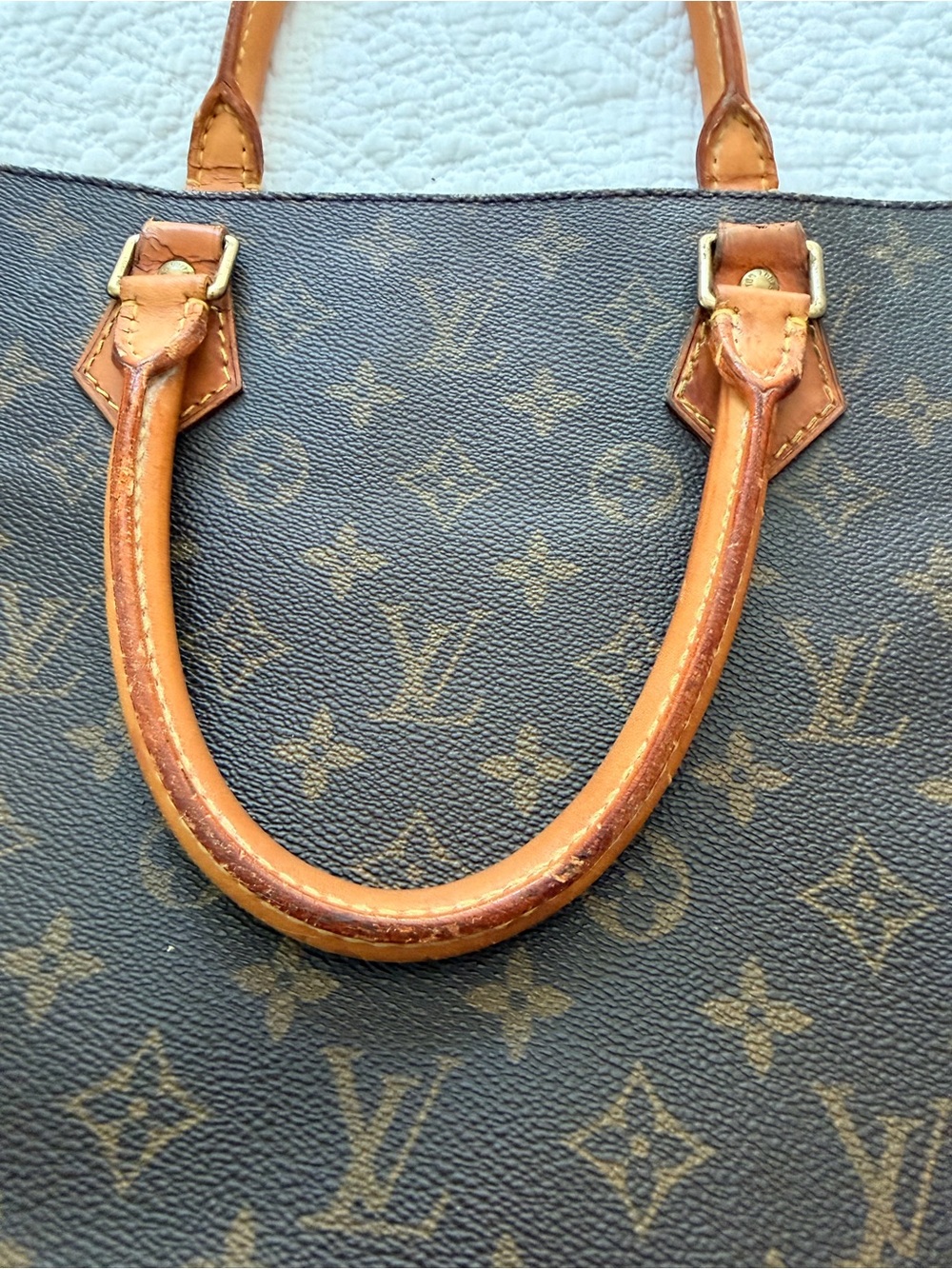 Louis Vuitton Monogram Sac Plat Tote - Picture 6 of 16